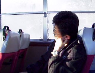 1時間の乗車に思わず寝込むSYDさん